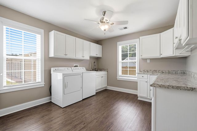 121 Edistodane Lane, Ridgeville, SC 29472