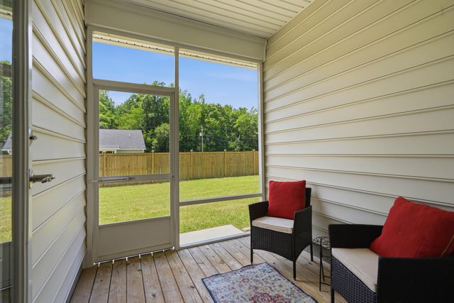 121 Edistodane Lane, Ridgeville, SC 29472