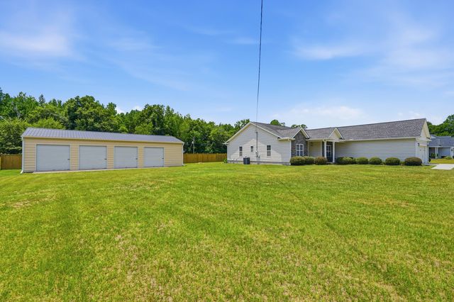 121 Edistodane Lane, Ridgeville, SC 29472