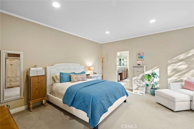 25 Lucerne Street, Newport Beach, CA 92660