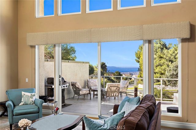 25 Lucerne Street, Newport Beach, CA 92660