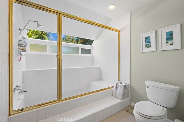 25 Lucerne Street, Newport Beach, CA 92660