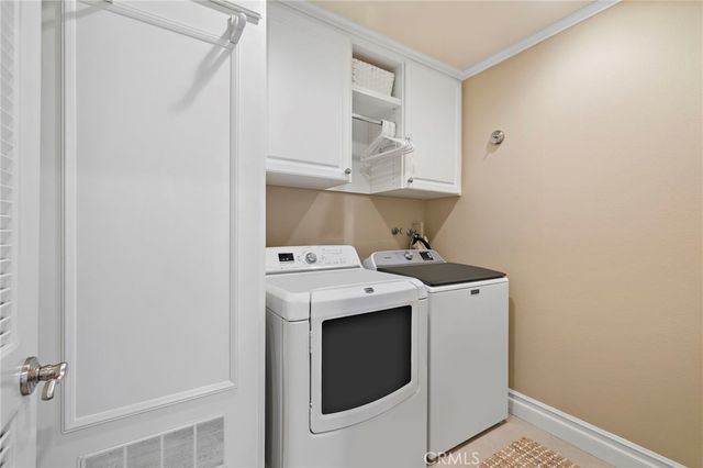 25 Lucerne Street, Newport Beach, CA 92660