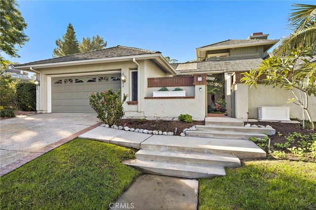 25 Lucerne Street, Newport Beach, CA 92660