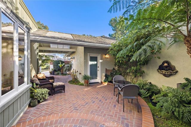 25 Lucerne Street, Newport Beach, CA 92660
