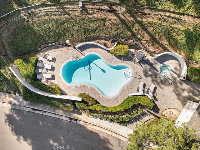 25 Lucerne Street, Newport Beach, CA 92660