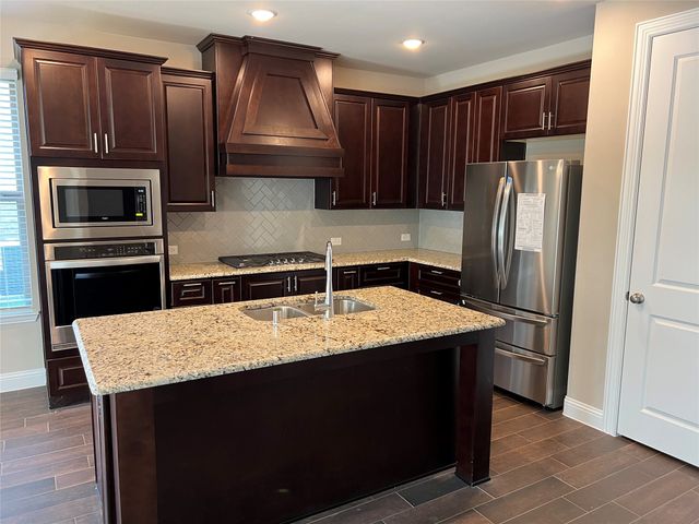 15779 Mossy Oak Lane, Frisco, TX 75035