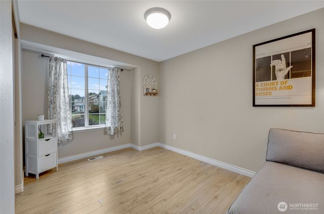 17125 114th Avenue Ct E, Puyallup, WA 98374