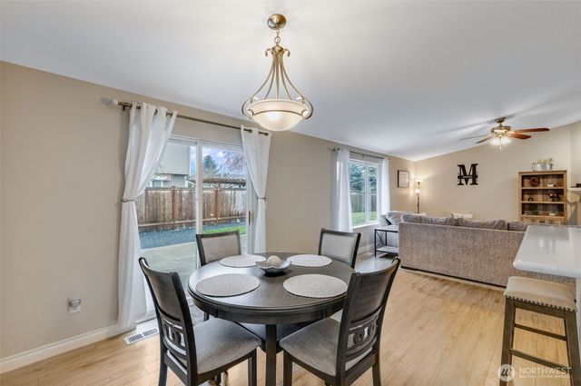 17125 114th Avenue Ct E, Puyallup, WA 98374