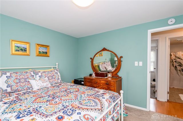 102 Calmont Farm Circle, Englewood, OH 45322