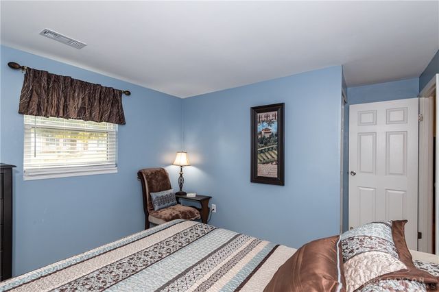 102 Calmont Farm Circle, Englewood, OH 45322