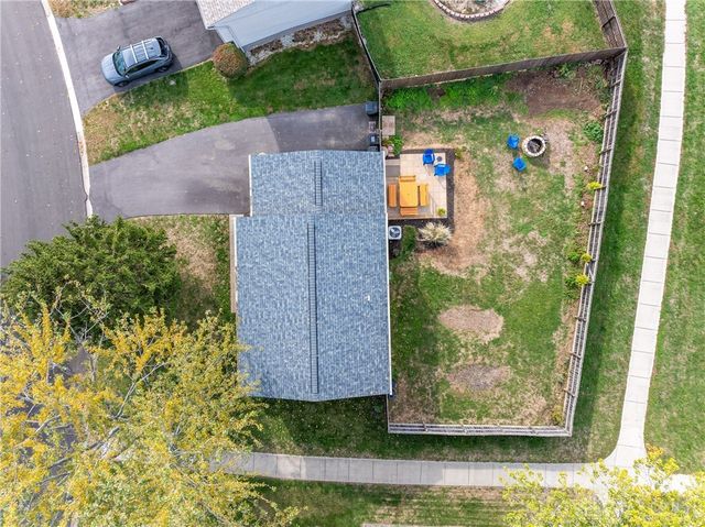 102 Calmont Farm Circle, Englewood, OH 45322