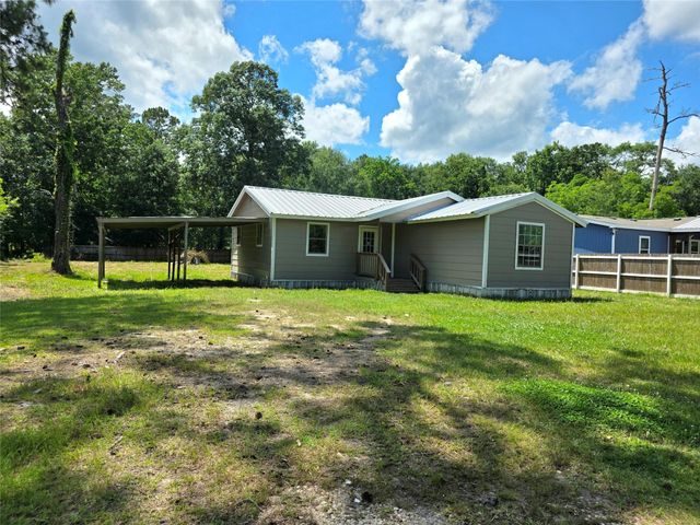 90 Oak Crest Drive, Shepherd, TX 77371
