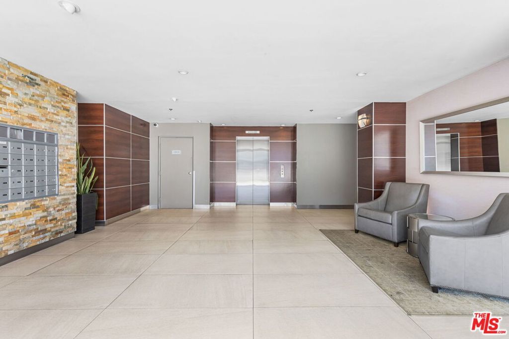 Image 3 of property listing at 1617 S Beverly Glen Boulevard 204, Los Angeles, CA 90024