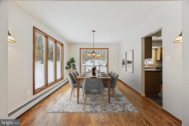 105 SUSANS LN, Perkiomenville, PA 18074