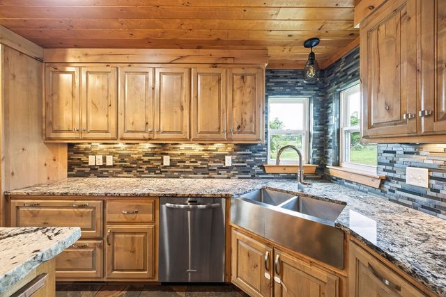 14390 W Highway 102 Highway, Gravette, AR 72736