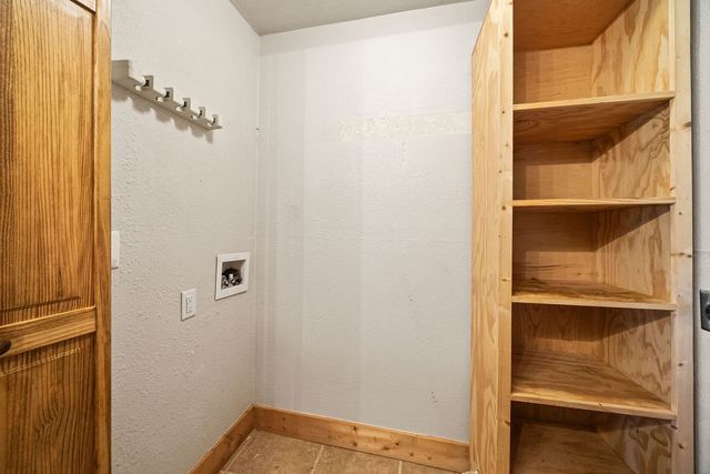 14390 W Highway 102 Highway, Gravette, AR 72736