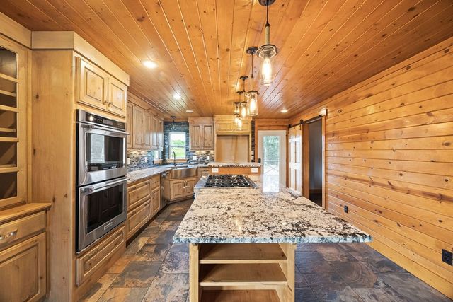 14390 W Highway 102 Highway, Gravette, AR 72736