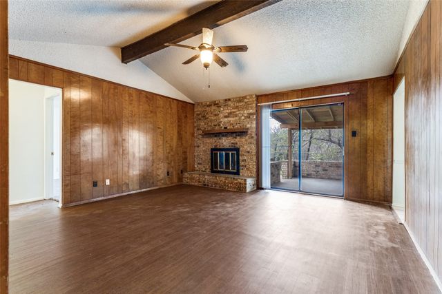 6213 Stardust Drive S, Watauga, TX 76148