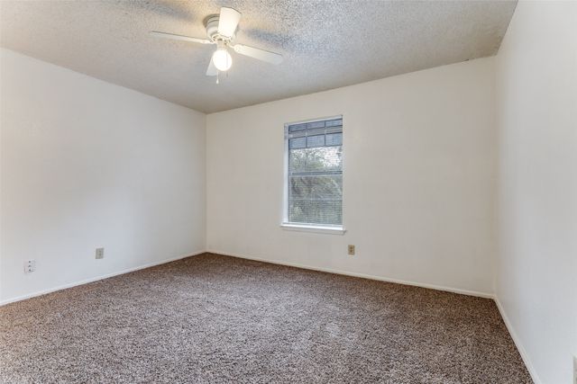 6213 Stardust Drive S, Watauga, TX 76148