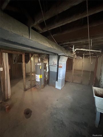 12708 Cloverlawn Street, Detroit, MI 48238