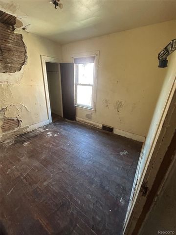 12708 Cloverlawn Street, Detroit, MI 48238