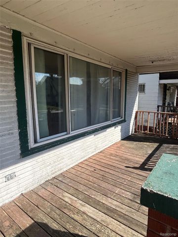 12708 Cloverlawn Street, Detroit, MI 48238