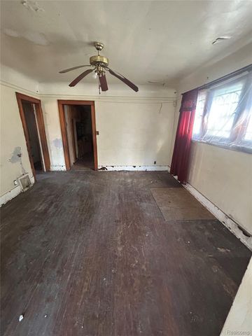 12708 Cloverlawn Street, Detroit, MI 48238