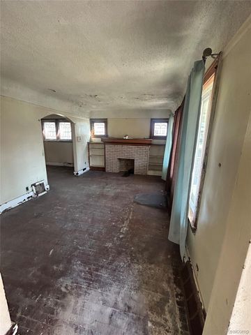 12708 Cloverlawn Street, Detroit, MI 48238