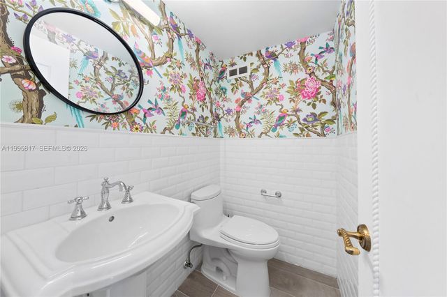 888 Intracoastal Dr 2B, Fort Lauderdale, FL 33304