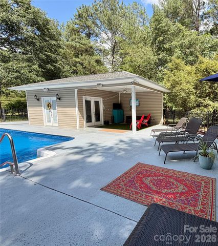 106 Outen Street, Pageland, SC 29728