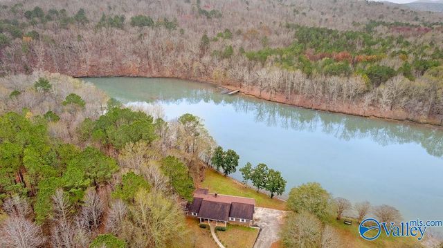 5492 Gilmer Lane, Rainbow City, AL 35906