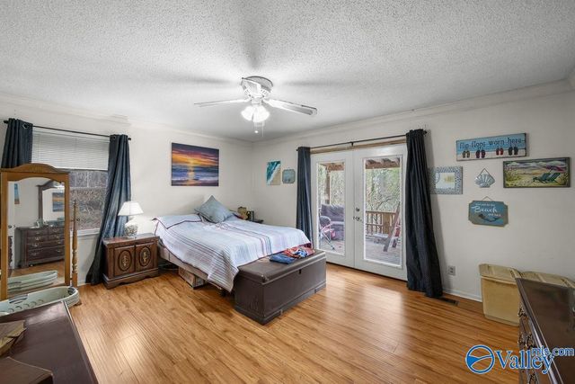 5492 Gilmer Lane, Rainbow City, AL 35906