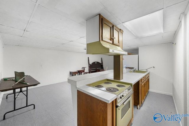 5492 Gilmer Lane, Rainbow City, AL 35906