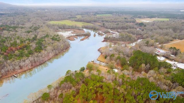 5492 Gilmer Lane, Rainbow City, AL 35906