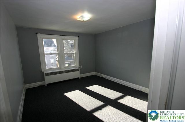 211 North Street 2, Bethlehem City, PA 18018