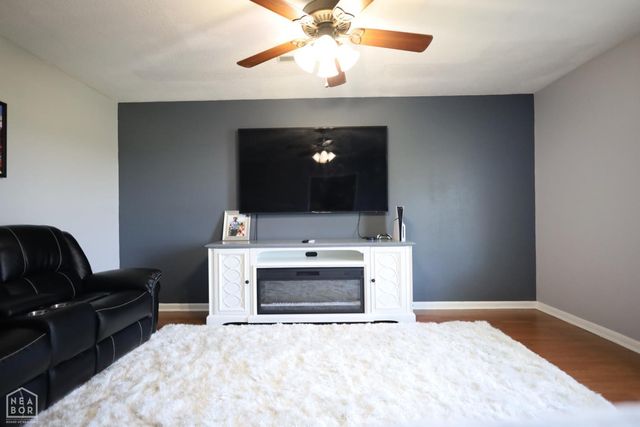 2100 E Lake Street, Paragould, AR 72450