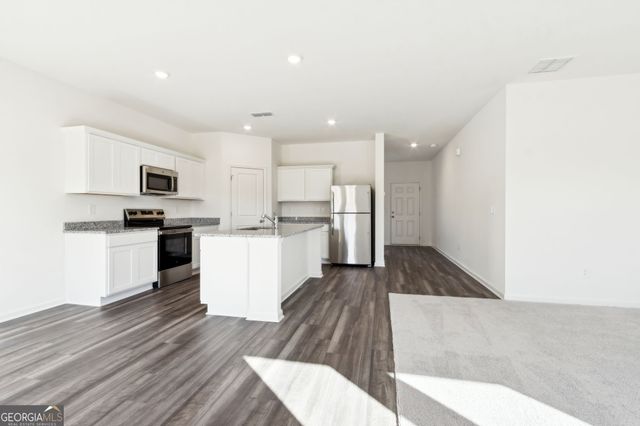 94 Rowlett Place, Bethlehem, GA 30620