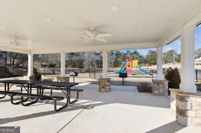 94 Rowlett Place, Bethlehem, GA 30620