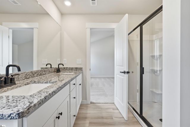446 West Claywalk Road, Woodruff, SC 29388