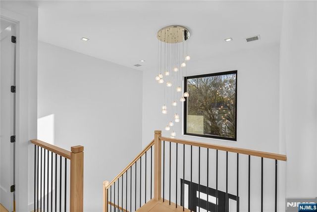 12-25 Eastern Drive, Fair Lawn, NJ 07410