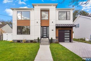 12-25 Eastern Drive, Fair Lawn, NJ 07410