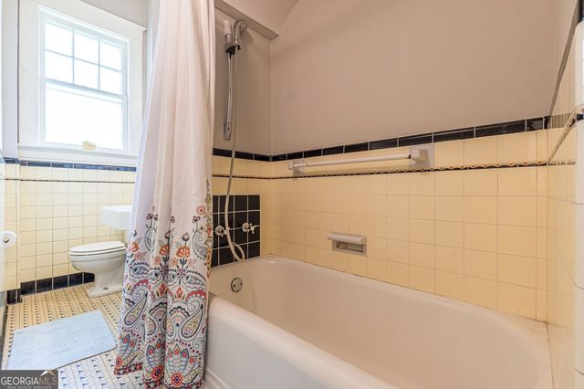 1878A Cambridge Avenue, College Park, GA 30337