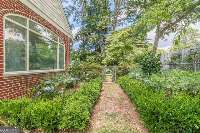 1878A Cambridge Avenue, College Park, GA 30337