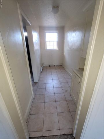 2811 Colonial AVE A4, Norfolk, VA 23508