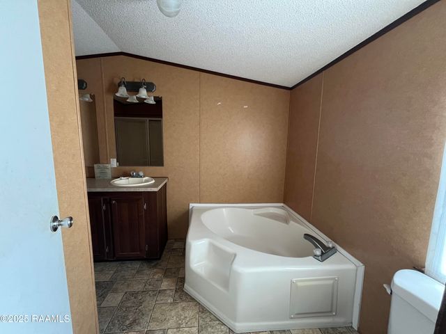 1156 Clayton Castille Road Lot 4, Breaux Bridge, LA 70517