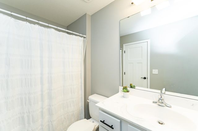 1206 6th Avenue SE, Kasson, MN 55944