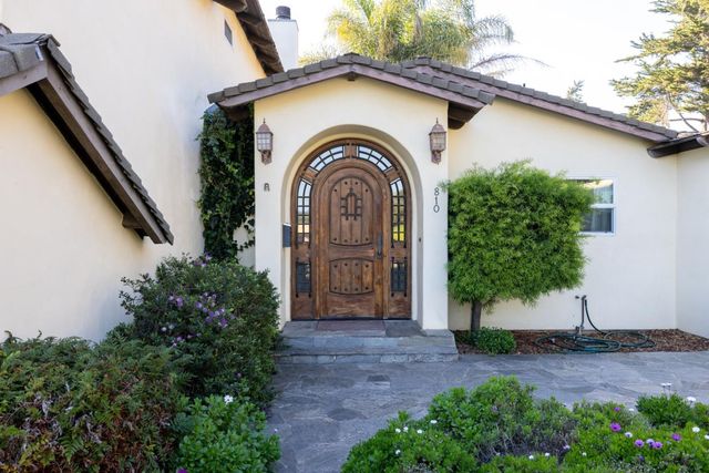 810 Altura Place, Del Rey Oaks, CA 93940