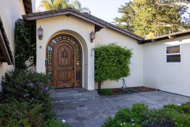 810 Altura Place, Del Rey Oaks, CA 93940