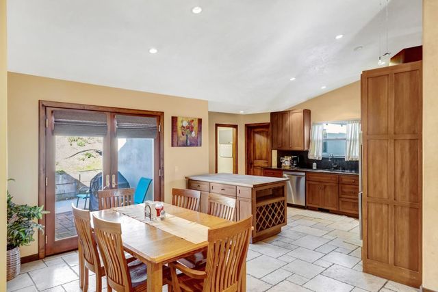 810 Altura Place, Del Rey Oaks, CA 93940